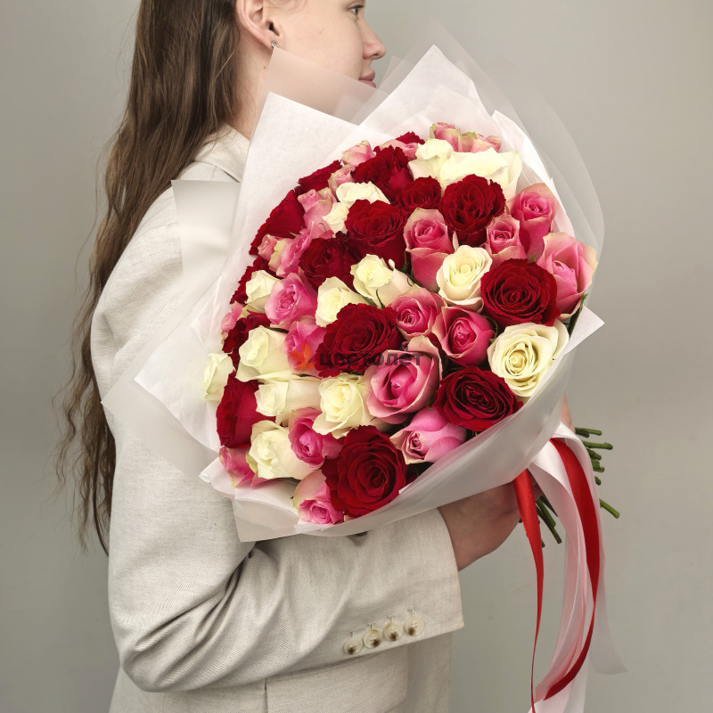 Букет 51 роза микс